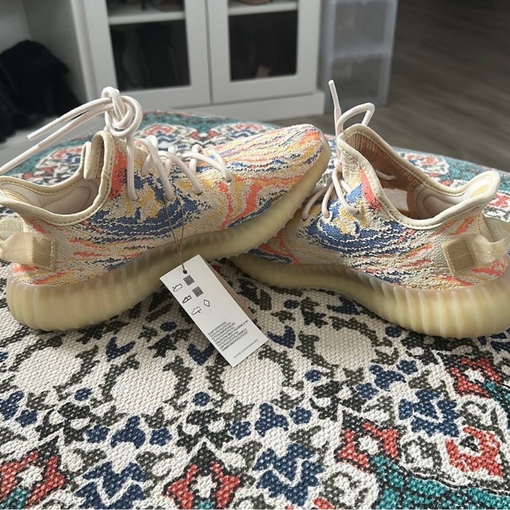 Yeezy Collection Sneakers